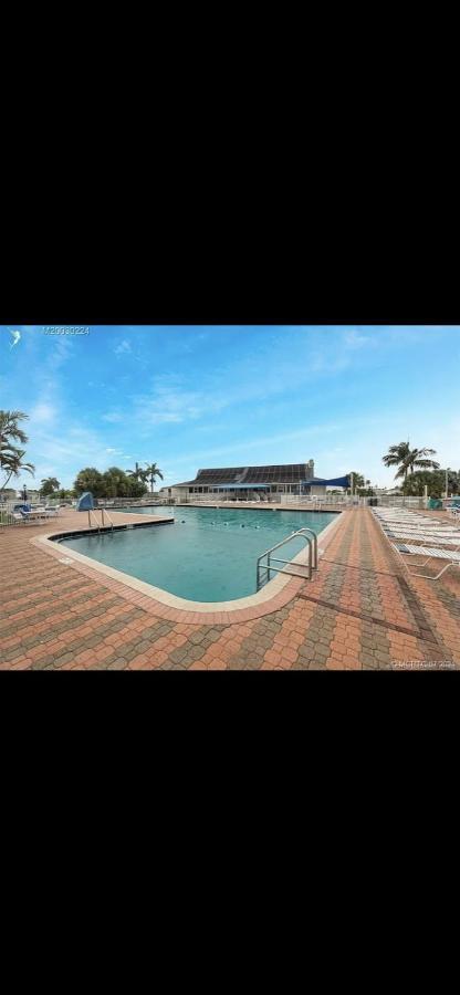 Villa Ocean Star 533 Nettles Blvd à Jensen Beach Extérieur photo